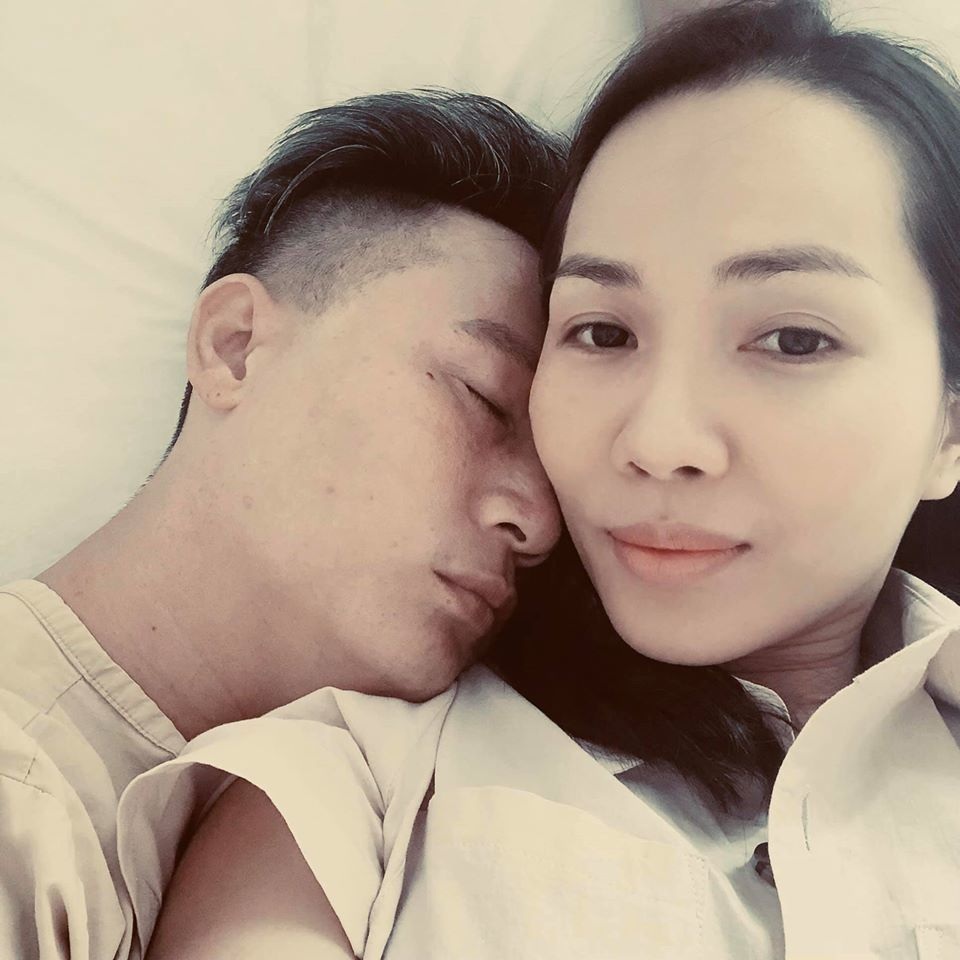 Vợ Hoàng Bách nói gì khi chồng quyết định triệt sản vì sợ vợ khổ? - 3 Vợ Hoàng Bách nói gì khi chồng quyết định triệt sản vì sợ vợ khổ? - 3