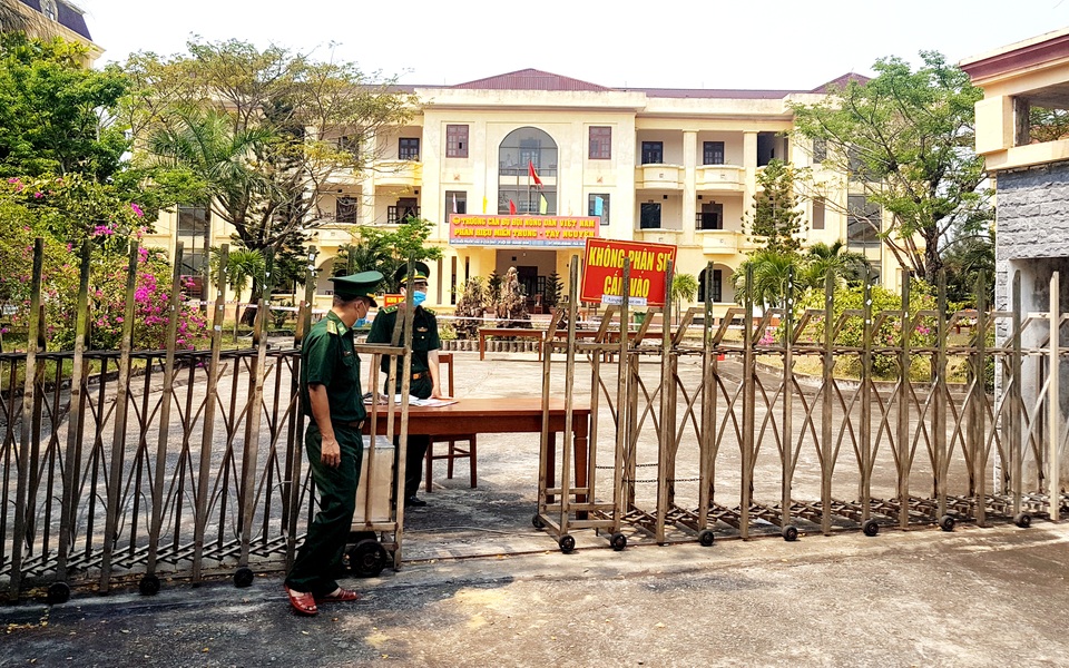 Thêm 1 trường hợp cách ly ở Hà Tĩnh dương tính với Covid-19 - 2 Thêm 1 trường hợp cách ly ở Hà Tĩnh dương tính với Covid-19 - 2