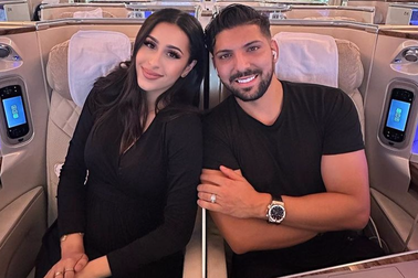 Vợ triệu phú Dubai bị "ném đá" vì khoe giàu, tiêu hơn 2,5 triệu USD/tuần