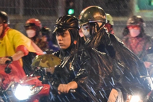 Miền Bắc mưa dông trở lại