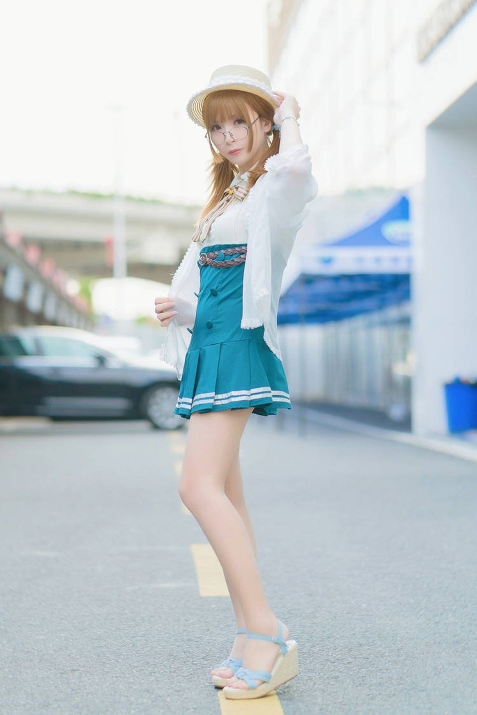 Chàng trai Trung Quốc cosplay thành nữ xinh xắn hút mắt nhìn tựa búp bê - 4 Chàng trai Trung Quốc cosplay thành nữ xinh xắn hút mắt nhìn tựa búp bê - 4