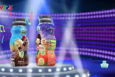 Minh Hiền hát "Chuồn chuồn ớt" khiến Bích Phương xúc động.