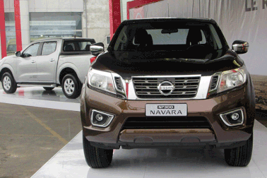 Nissan đột ngột tăng giá X-Trail và Sunny, nhập khẩu thành công Navara