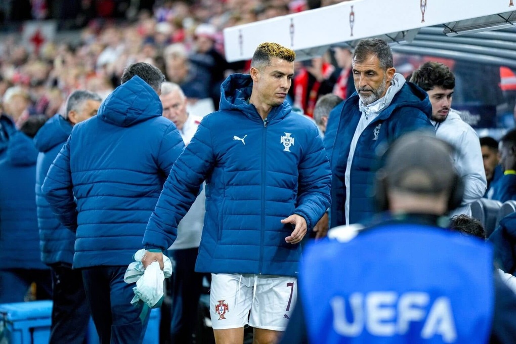 Vitinha: Tuyển Bồ Đào Nha có trận đấu hay nhất khi vắng Ronaldo - 2
