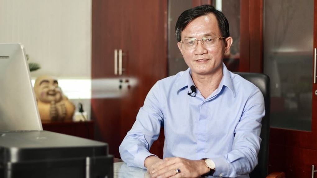 Tư cách tố tụng liên quan vụ án bà Phương Hằng chưa đúng? - 2 Tư cách tố tụng liên quan vụ án bà Phương Hằng chưa đúng? - 2