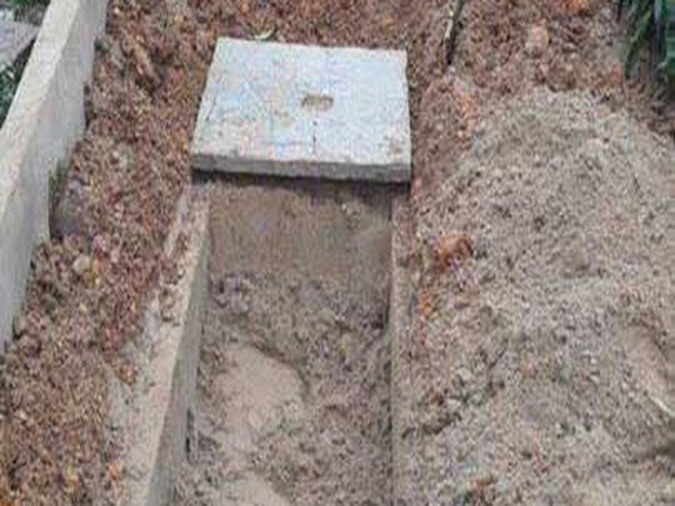 Đào hài cốt mẹ vợ của con nợ đem đốt vì không đòi được tiền - 1 Đào hài cốt mẹ vợ của con nợ đem đốt vì không đòi được tiền - 1