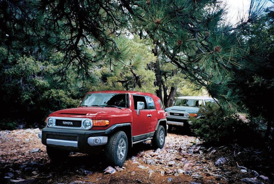 Toyota FJ Cruiser chưa thực sự bị khai tử - 2 Toyota FJ Cruiser chưa thực sự bị khai tử - 2