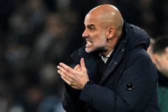 HLV Pep Guardiola thừa nhận sai lầm tai hại khiến Man City thua sốc