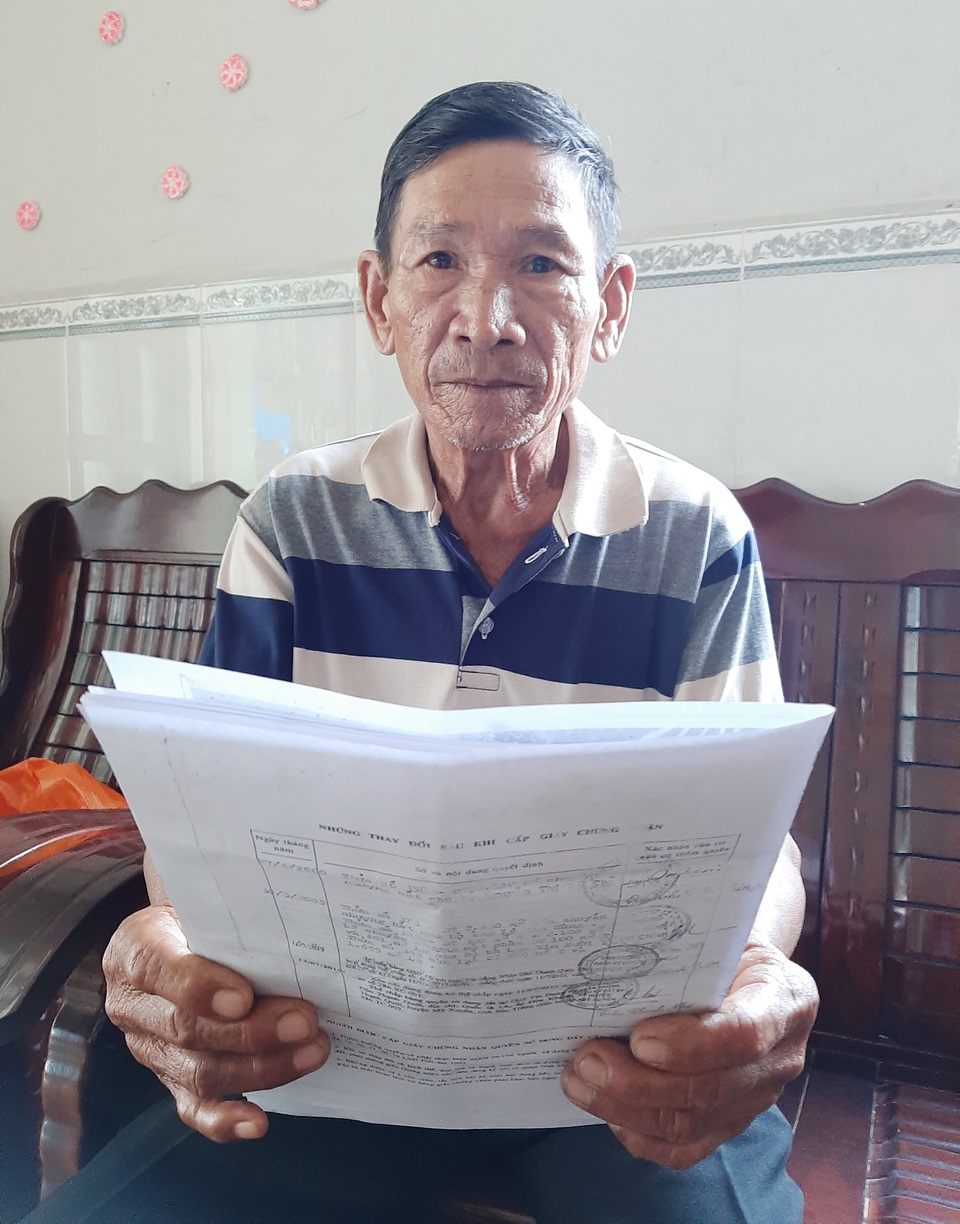 Đất dân được cấp “sổ đỏ” đúng quy định, tòa Sóc Trăng vẫn phán thua kiện! - 4 Đất dân được cấp “sổ đỏ” đúng quy định, tòa Sóc Trăng vẫn phán thua kiện! - 4