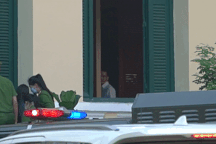 Đôi tình nhân bạo hành bé gái 8 tuổi ở TPHCM tiếp tục hầu tòa