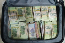 Chiếc vali màu tím chứa 4,5 tỷ đồng ở góc nhà cựu GĐ Sở GD-ĐT Quảng Ninh