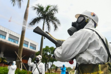 Hà Nội: Ổ dịch ở Đông Anh có ít nhất 2 chu kì lây nhiễm trước khi phát hiện