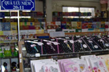 Khởi động thị trường quà tặng 20/11