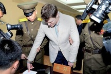 Mỹ và Triều Tiên gia tăng các đòn đáp trả lẫn nhau