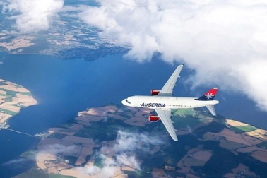 Serbia nghi ngờ chiến đấu cơ NATO núp bóng máy bay dân sự vào Nga