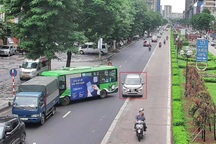 Camera AI ở Hà Nội phát hiện 29 trường hợp đi vào làn đường BRT