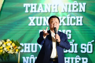 Thanh niên khởi nghiệp: Đừng ngồi trong tối, mơ một ngày thay đổi thế giới