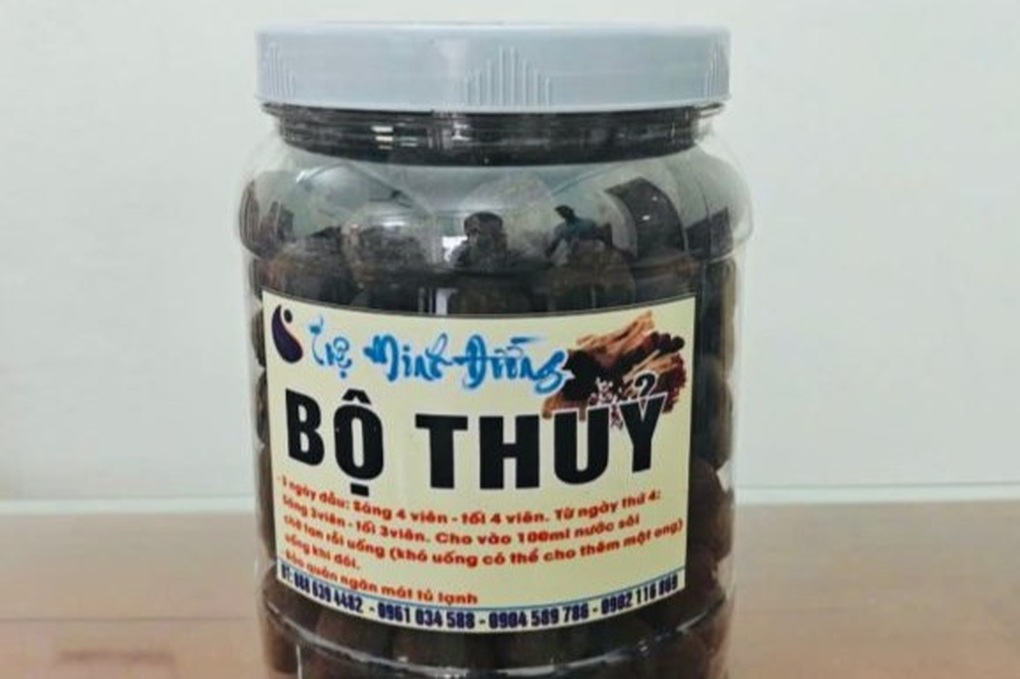 Công an tìm bị hại của chủ tài khoản TikToker “Bố Đời U80” - 2