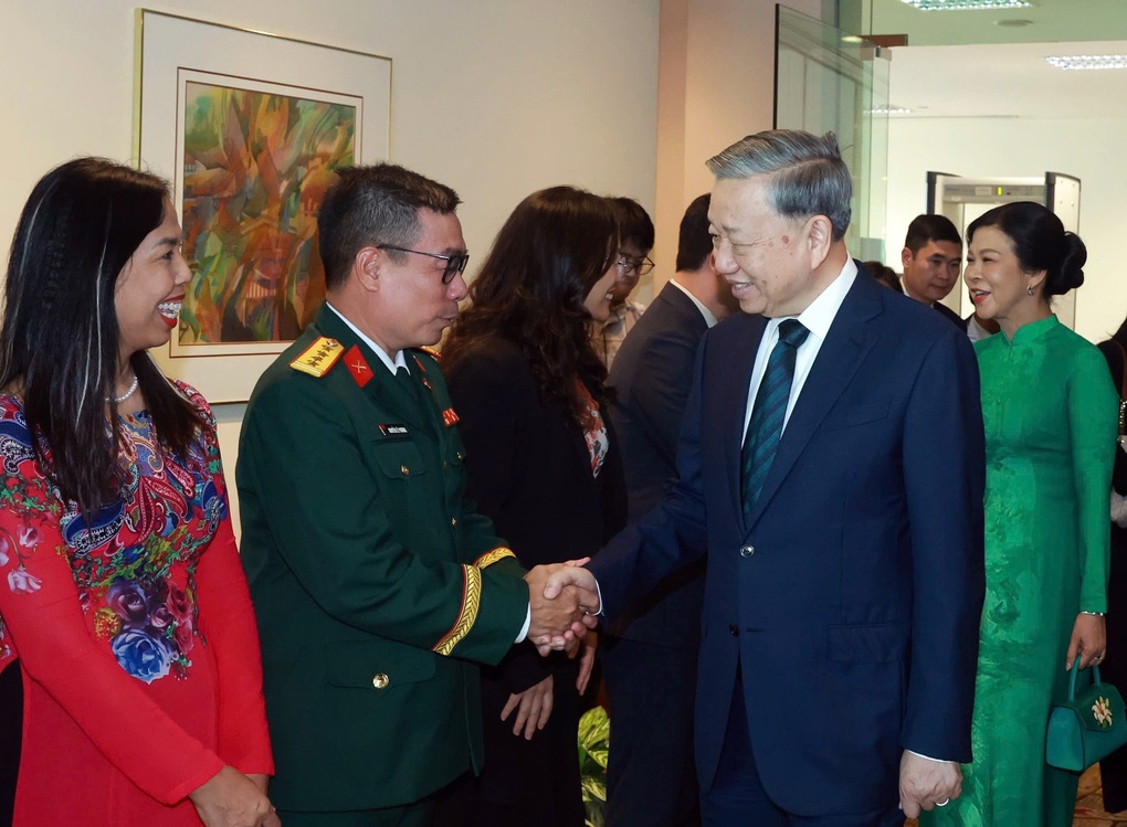 Tổng Bí thư Tô Lâm kết thúc tốt đẹp chuyến thăm chính thức Singapore - 2 Tổng Bí thư Tô Lâm kết thúc tốt đẹp chuyến thăm chính thức Singapore - 2
