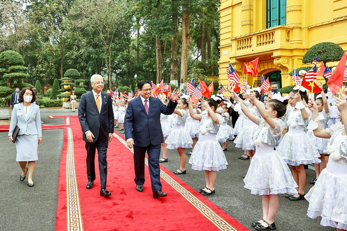 Thủ tướng Phạm Minh Chính chủ trì lễ đón chính thức Thủ tướng Malaysia - 2 Thủ tướng Phạm Minh Chính chủ trì lễ đón chính thức Thủ tướng Malaysia - 2