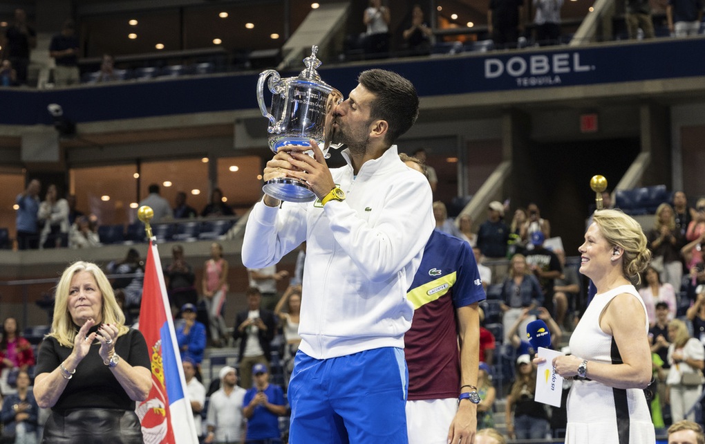 Báo giới quốc tế ca ngợi chức vô địch Grand Slam thứ 24 của Djokovic - 2 Báo giới quốc tế ca ngợi chức vô địch Grand Slam thứ 24 của Djokovic - 2