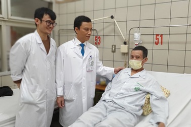 Người đàn ông ung thư thực quản vì hút thuốc, uống rượu trên 30 năm