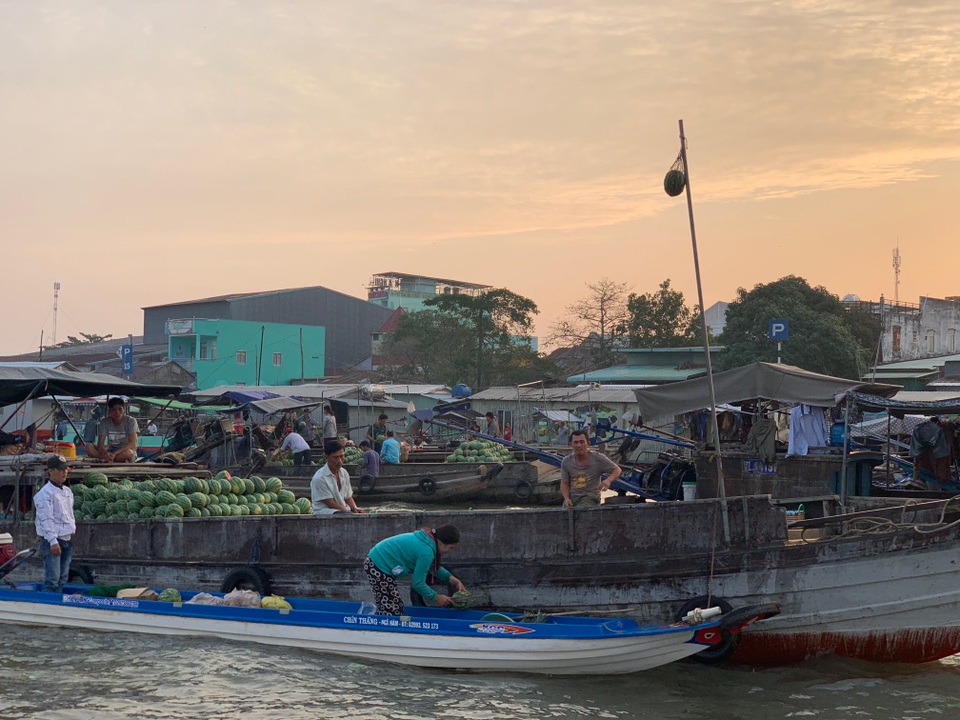 Covid-19 đã gây thiệt hại nặng nề với thế giới và Việt Nam - 2 Covid-19 đã gây thiệt hại nặng nề với thế giới và Việt Nam - 2