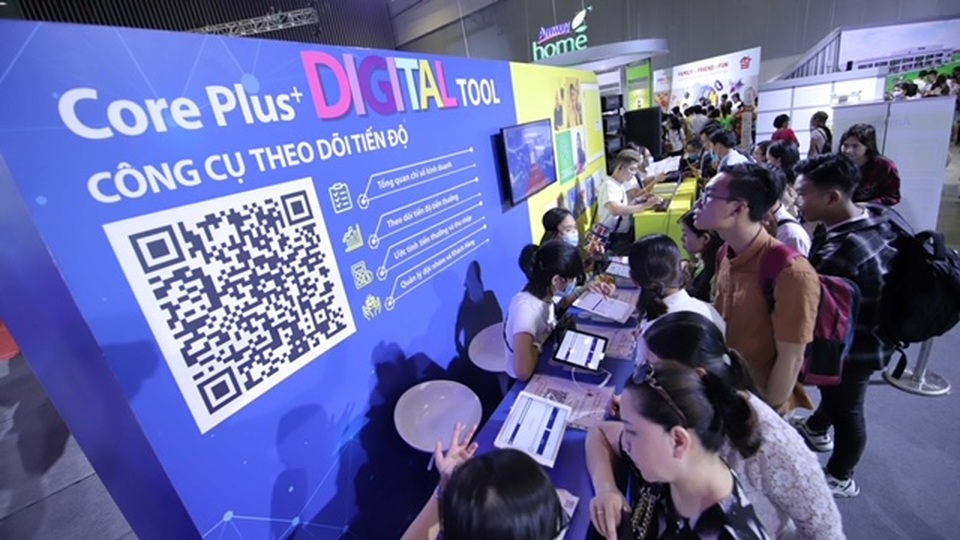 Amway Việt Nam khai mạc chương trình triển lãm Mega Day 2020 - 3 Amway Việt Nam khai mạc chương trình triển lãm Mega Day 2020 - 3