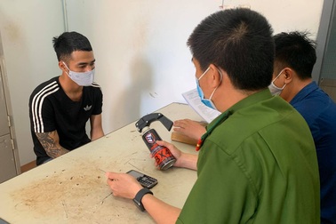 Mượn xe ô tô mang đi cầm cố rồi trộm lại xe để trả cho chủ