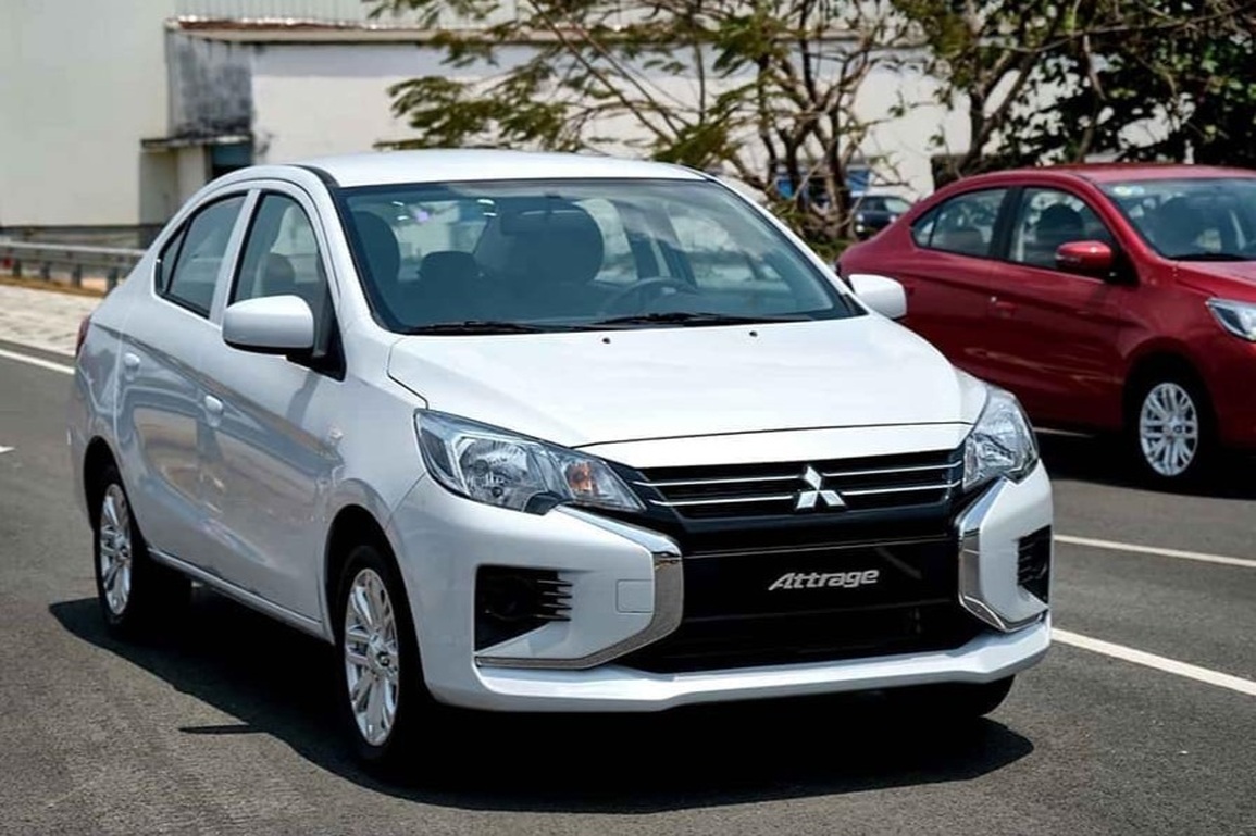 Xăng lên 30.000 đồng, đây là 5 mẫu ô tô tiết kiệm nhất cho khách Việt - 4 Xăng lên 30.000 đồng, đây là 5 mẫu ô tô tiết kiệm nhất cho khách Việt - 4