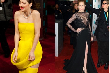 Kiều nữ tạo dáng dưới mưa tại lễ trao giải của điện ảnh Anh quốc