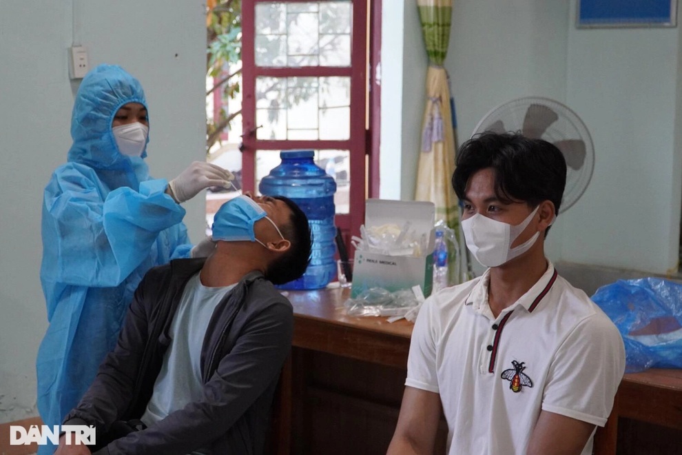 Sáng 22/11, dịch miền Tây phức tạp, miền Trung ghi nhận số ca mắc tăng cao - 1 Sáng 22/11, dịch miền Tây phức tạp, miền Trung ghi nhận số ca mắc tăng cao - 1