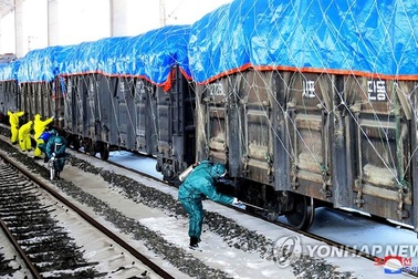 Triều Tiên quyết liệt phòng chống virus corona