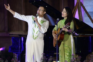 Thái Hoà, Hồng Hạnh song ca “Như cánh vạc bay” bằng tiếng Nhật - Việt