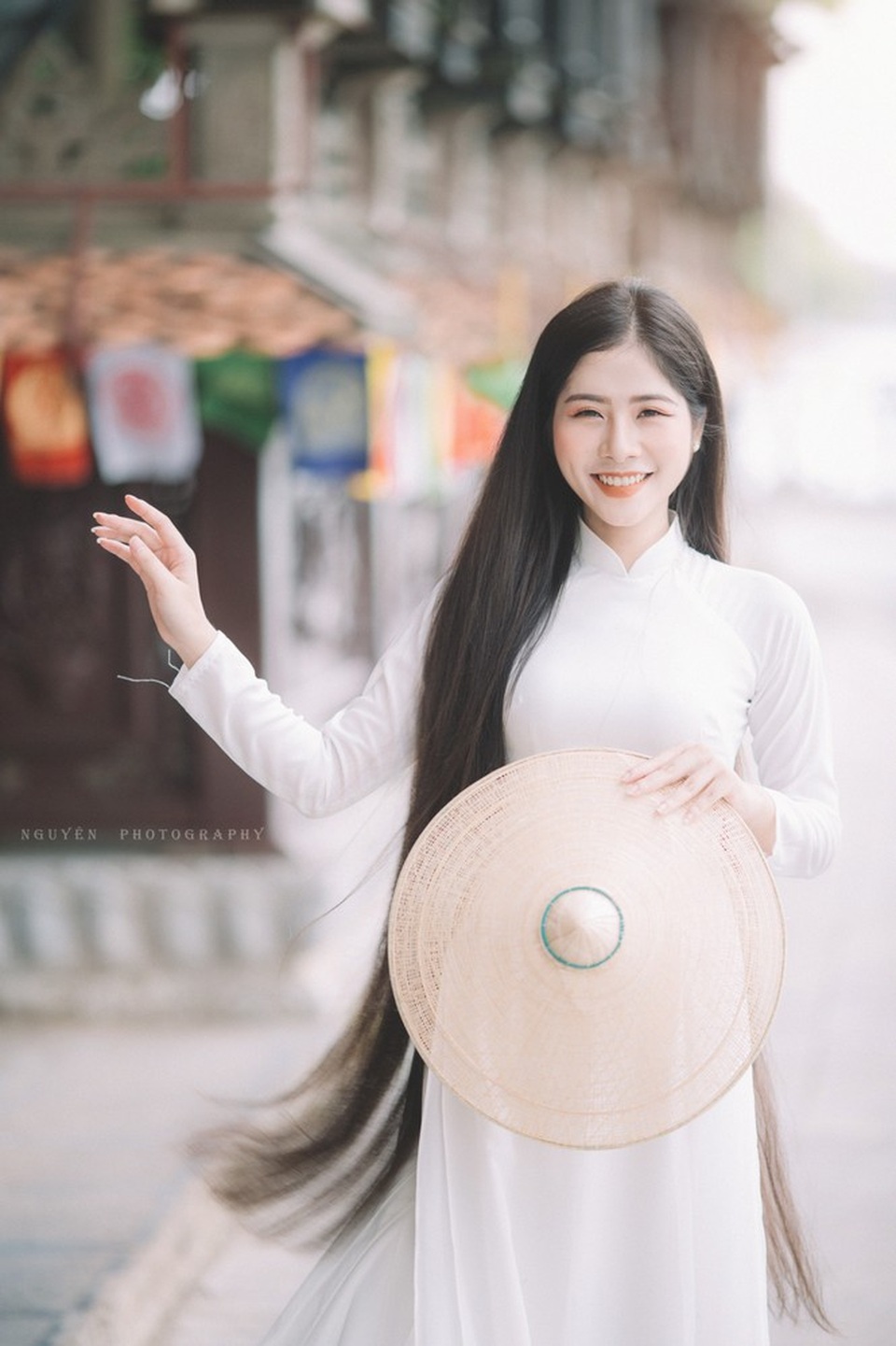 Công chúa tóc mây phiên bản Việt: Không lựa chọn an nhàn khi còn trẻ - 1 Công chúa tóc mây phiên bản Việt: Không lựa chọn an nhàn khi còn trẻ - 1
