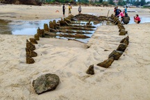 Tàu cổ trên biển Hội An làm bằng gỗ tốt, cho phép thực hiện hải trình dài