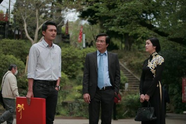 NSƯT Thu Hà trở lại màn ảnh nhỏ với “Khúc hát mặt trời”