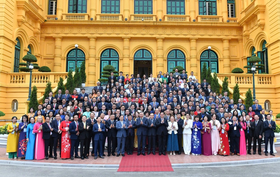 Lời hứa dẫn dắt từ những cánh chim đầu đàn Vingroup, Hòa Phát, Thaco... - 1 Lời hứa dẫn dắt từ những cánh chim đầu đàn Vingroup, Hòa Phát, Thaco... - 1