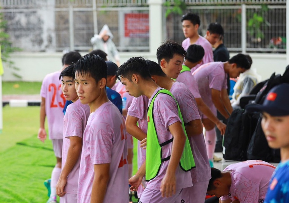 U16 Việt Nam gặp bất lợi lớn trước trận gặp U16 Indonesia - 1