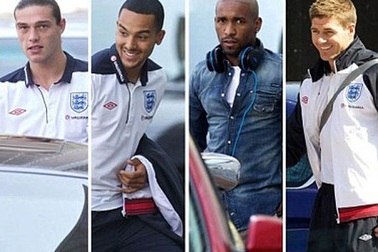 Đội tuyển Anh bắt đầu hội quân tại Manchester