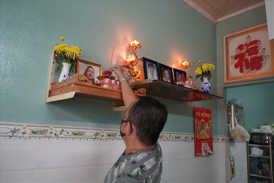 Chuyện buồn thương về những nữ cán bộ khu phố qua đời khi chống Covid-19 - 8 Chuyện buồn thương về những nữ cán bộ khu phố qua đời khi chống Covid-19 - 8