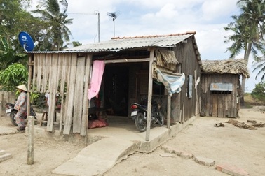 Hơn 20 người hành hung con nợ thiếu tiền cá độ bóng đá