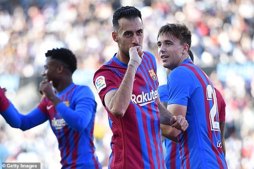 Barcelona bị cầm hòa không tưởng, Real Madrid lên ngôi đầu bảng - 2 Barcelona bị cầm hòa không tưởng, Real Madrid lên ngôi đầu bảng - 2