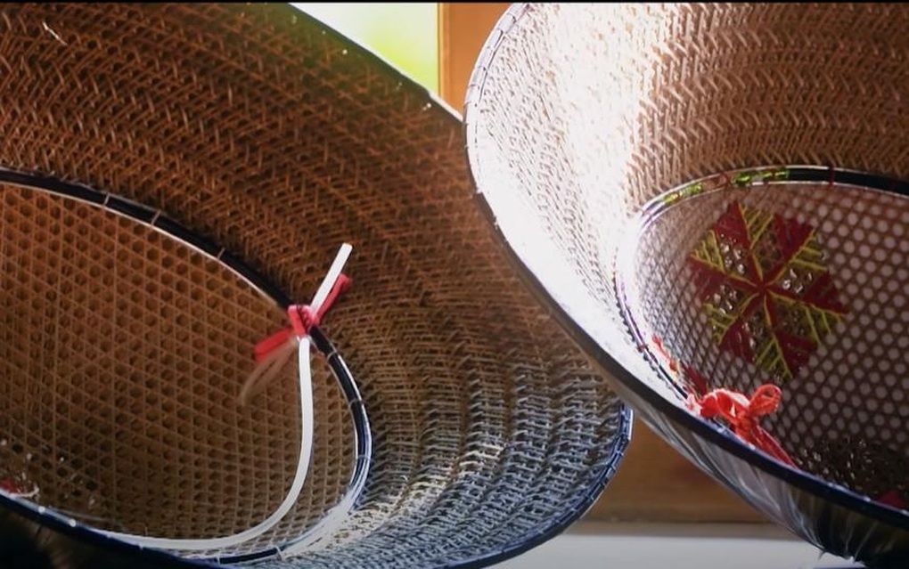 Nón lá cọ người Tày - Không chỉ là vật che mưa nắng - 10