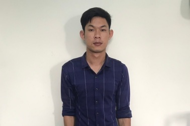 Bắt tạm giam nghi can đâm nhân viên bán xe máy, cướp tài sản
