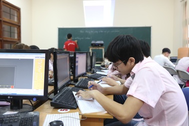 Tuyển sinh lớp 10 THPT: Đẩy mạnh phân luồng học sinh