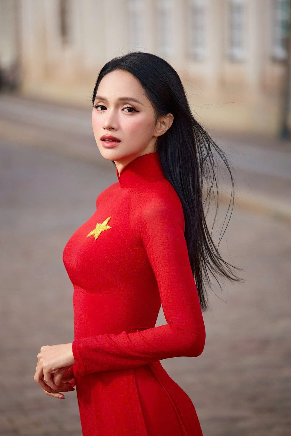 Hương Giang nói về giới tính tại Miss Universe: Tôi có hồ sơ đầy đủ - 2 Hương Giang nói về giới tính tại Miss Universe: Tôi có hồ sơ đầy đủ - 2