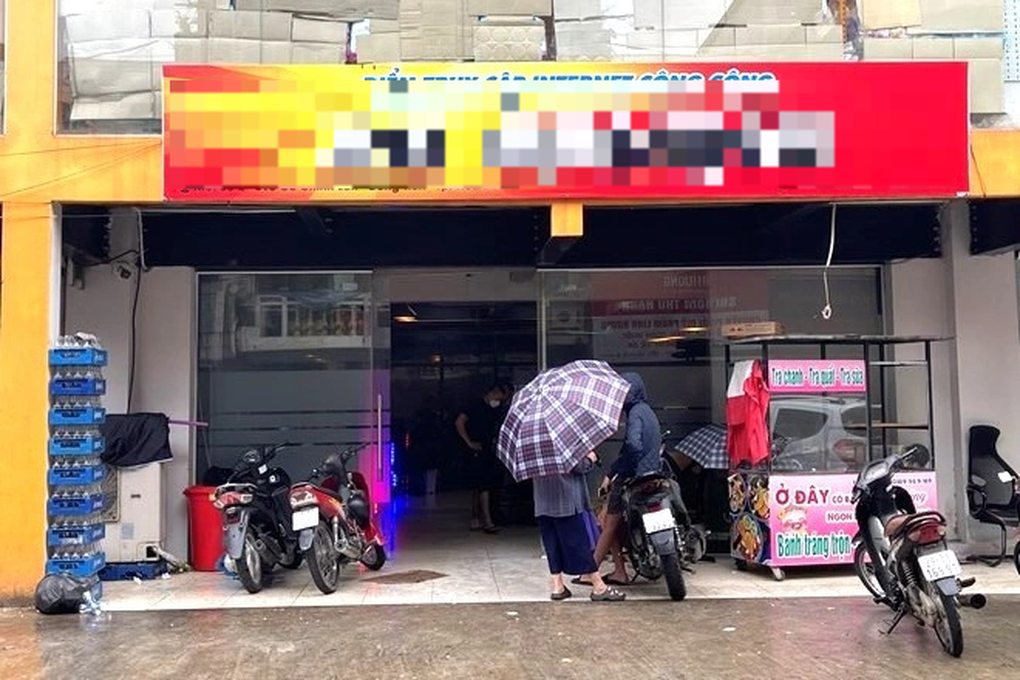 Người đàn ông tử vong trong tư thế ngồi trên ghế ở quán game - 1 Người đàn ông tử vong trong tư thế ngồi trên ghế ở quán game - 1