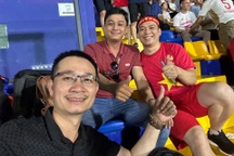 Cổ động viên ngất ngây, hẹn nhau theo suốt hành trình của U22 Việt Nam