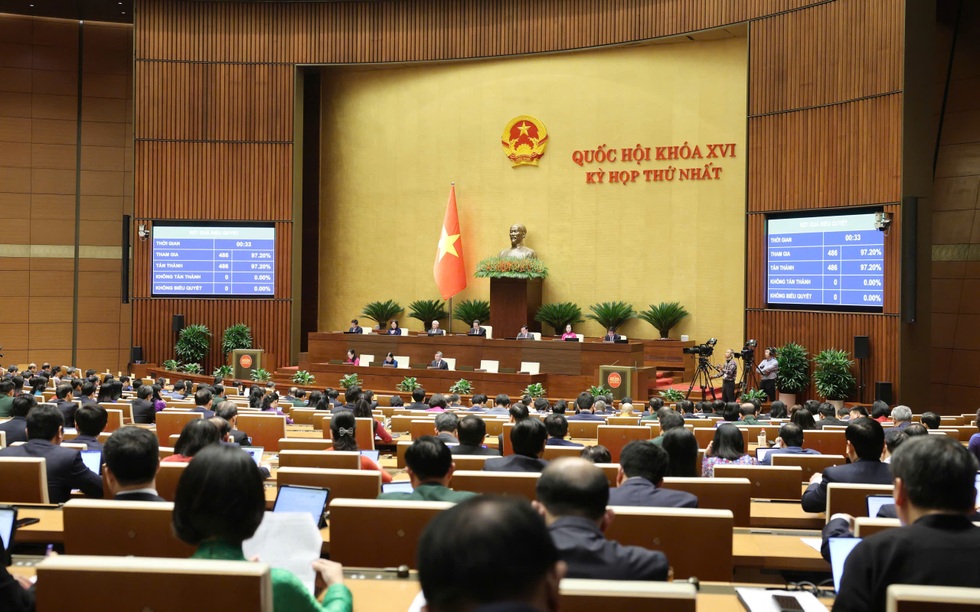 Chính phủ lý giải vì sao kéo dài mức thuế ưu đãi với xe điện đến 2030 - 1